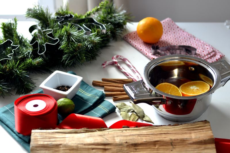 Jak stworzyć świąteczny zapach w domu?