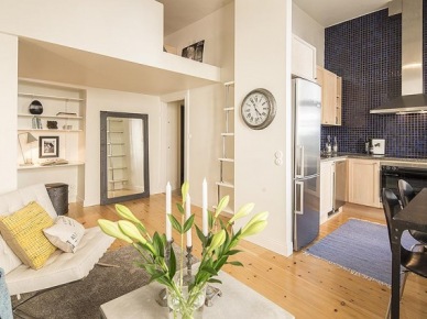 Pomysł na małe i nowoczesne mieszkanie z antresolą, czyli mini - loft w niedzielnych zakupach on-line