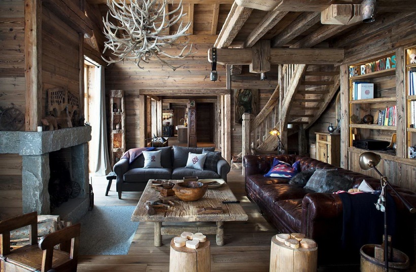 Drewno i kamień w salonie w alpejskiej   rezydencji