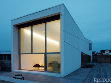 przepięknym prosty i geometryczny projekt domu - to esencja skandynawskiego stylu: funkcjonalność, prostota,...