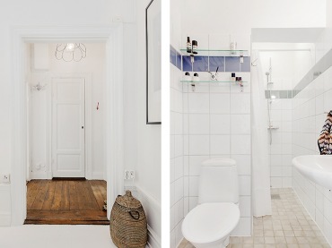 Biała łazienka,drewniana podłoga w korytarzu,skandynawskie mieszkanie (34623)