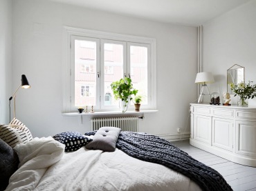 większość z nas styl skandynawski kojarzy z chłodną aranżacją  wnętrza, minimalistyczną, czarno-biała i ze sterylnie...