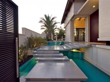 nowoczesna architektura w Izraelu - ciekawa bryła domu !