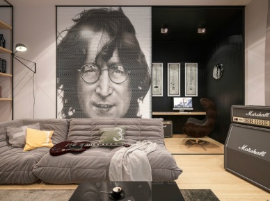 Portret Johny Lennona  na ścianie przesuwnej w  salonie z kącikiem biurowym (47660)