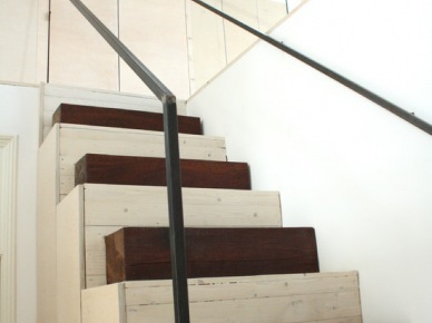 Dizajnerskie i praktyczne schody (3980)