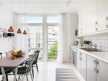 PERFEKCJA !!!to słowo najlepiej odzwierciedla typ tego mieszkania - białe wnętrze w stylu skandynawskim, jaskrawe białe...