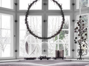 mały domek w skandynawskiej inspiracji świątecznej - to poetycka aranżacja pełna subtelnych detali z gałązek,...