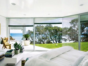 Australia w tym domu jawi się pięknie i znajomo - to nowoczesna bryła letniego domu,który urzeka prostotą, designem i...