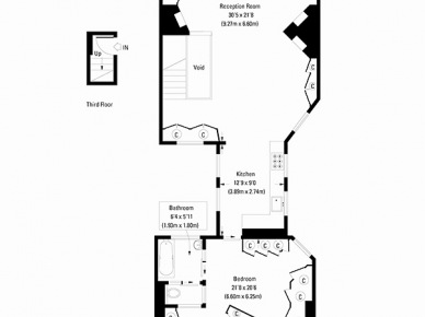Plan mieszkania - loftu ze ścianami z czerwonej cegły (23706)