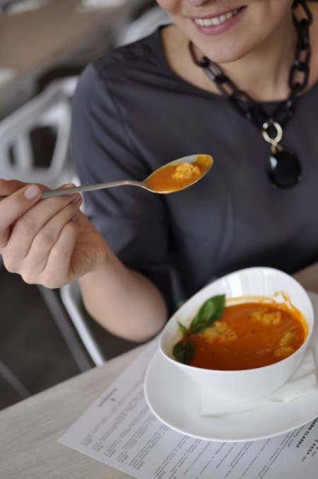Z cyklu: Zimowe zupy ekspresowo. Krem pomidorowy z gruszką! | Make Cooking Easier