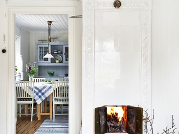 bardzo przytulny wakacyjny dom w stylu skandynawskim - to rustykalna aranżacja w skandynawskim stylu, która kolorami...