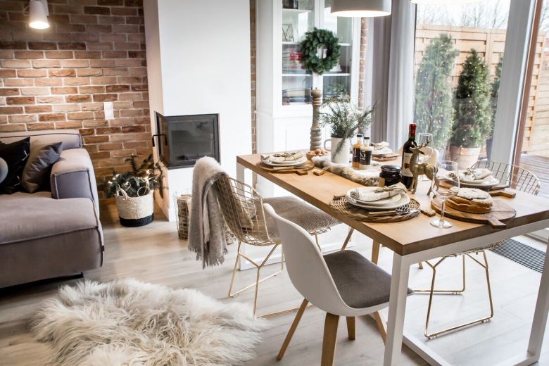 Jak udekorować stół na świąteczny obiad  w stylu skandynawskim? (54176)