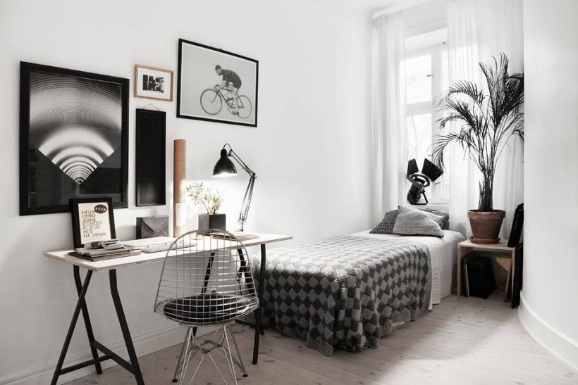 Czarrno-biala sypialnia w stylu skandynawskim