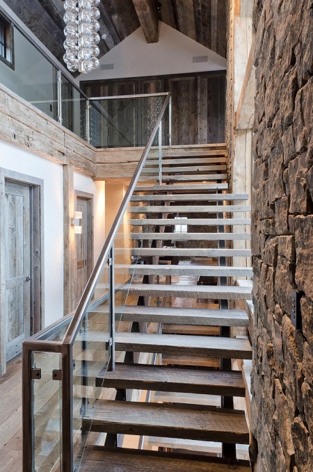 Pomysł na schody - drewno, stal i szkło