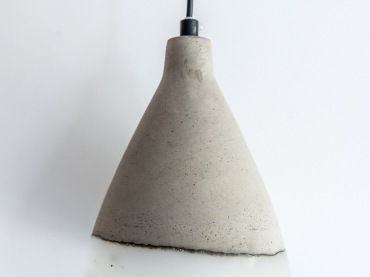 Szara lampa z betonu (52699)