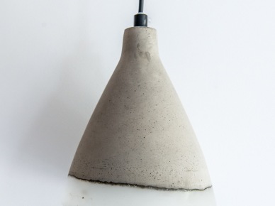 Szara lampa z betonu (52699)