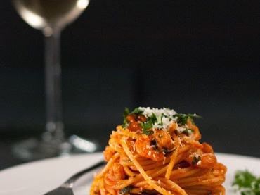 Yummy Lifestyle - Z uwielbienia dla jedzenia.: Spaghetti z krewetkami. (9306)