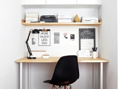 Mały pokój biurowy z meblami w stylu skandynawskim (53231)