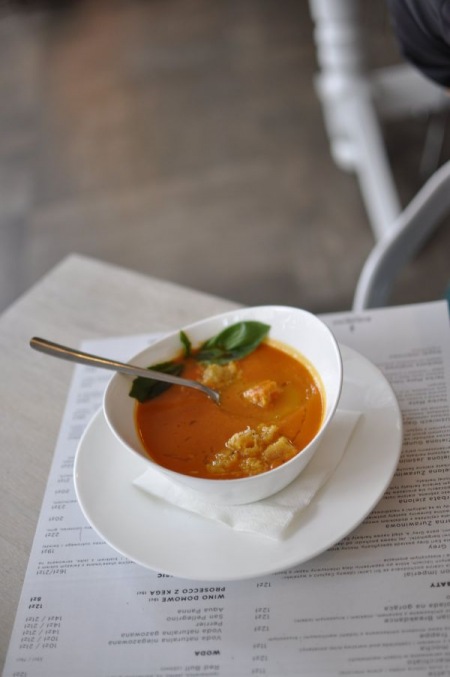 Z cyklu: Zimowe zupy ekspresowo. Krem pomidorowy z gruszką! | Make Cooking Easier