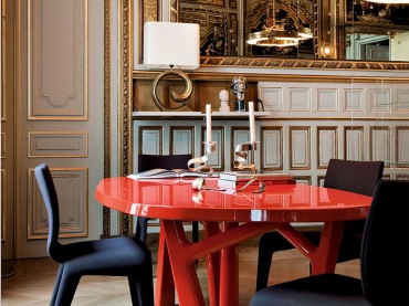 szykowny i elegancki apartament w Paryżu, gdzie połączono historię, klasykę styl i...