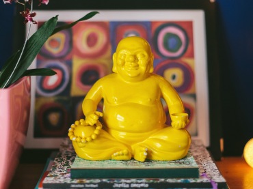 Żółta figurka Buddy (44095)