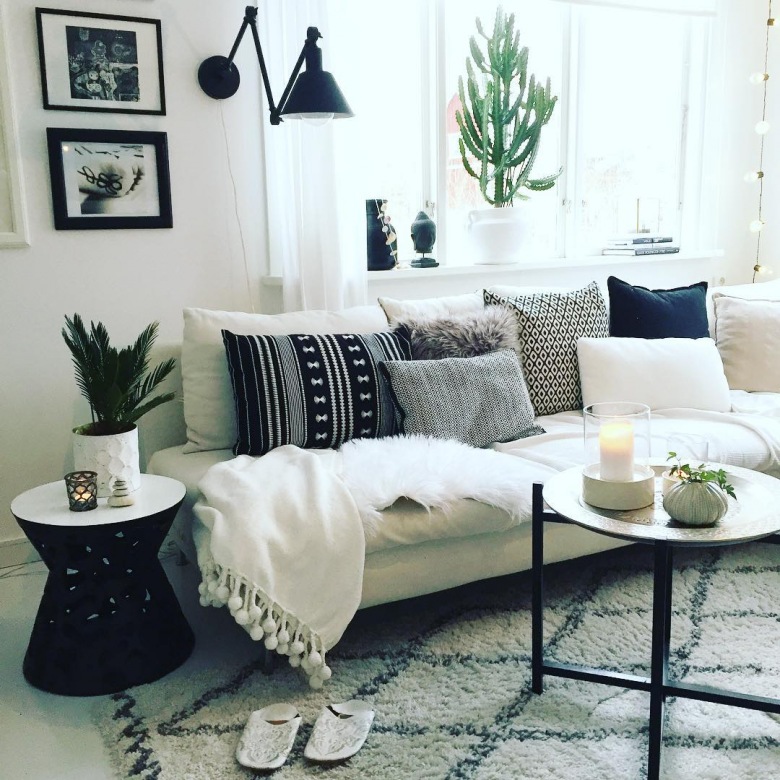 Oryginalne mieszkanie w czerni i bieli, czyli wnętrza tygodnia z instagramu (52173)