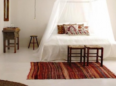 Biale moskitiery w aranżacji sypialni w różnych stylach (24911)