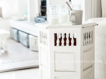 białe wnętrza domu na Majorce w cudownych fotografiach Pauliny Arcklin, to kolejne dzieło mistrza - harmonijna i...