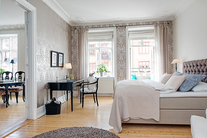 Stylowa tapeta z ornamentem w skandynawskiej , stylowej sypialni