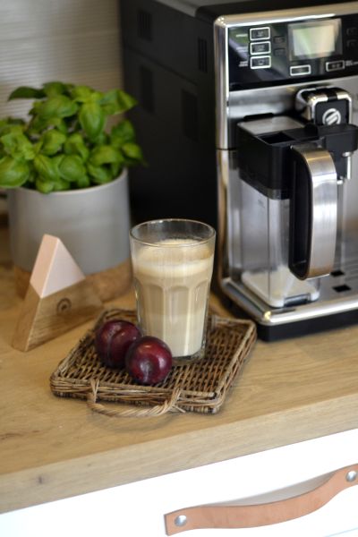 Caffe latte z domowego ekspresu