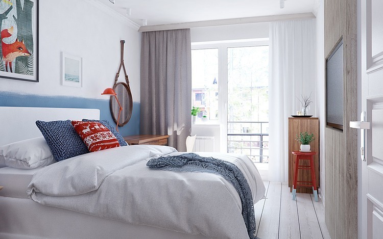 Niebiesko-czerwone dodatki w aranżacji białej sypialni w stylu skandynawskim